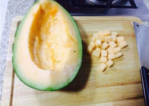 地主吃哈密瓜,一段传奇的甜蜜邂逅