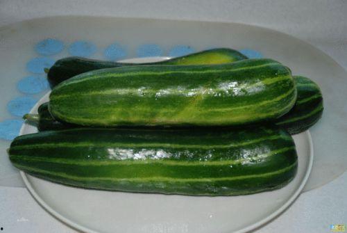 夏天吃脆瓜,夏日清爽脆瓜盛宴